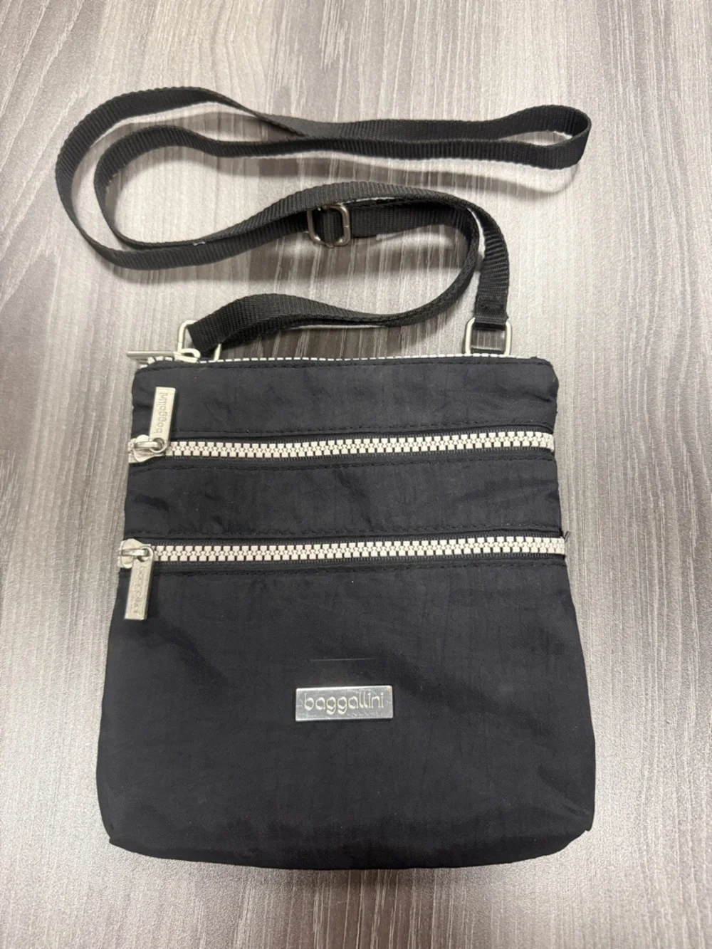 Baggallini Triple Zip Crossbody Bag Black Nylon Travel Organizer